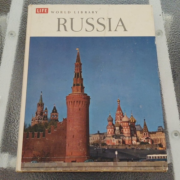 Time World Library Other - Time World Library - Russia (1962) - Vintage Book